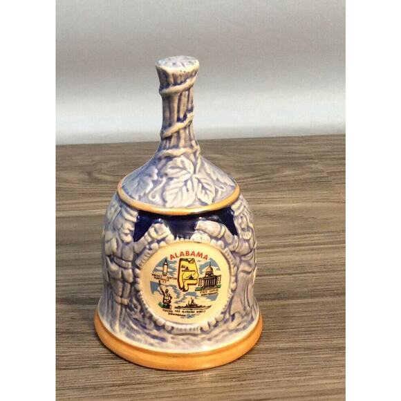 Alabama Vintage Ceramic Decorative Blue Bell 5 Inches Tall - Picture 1 of 7